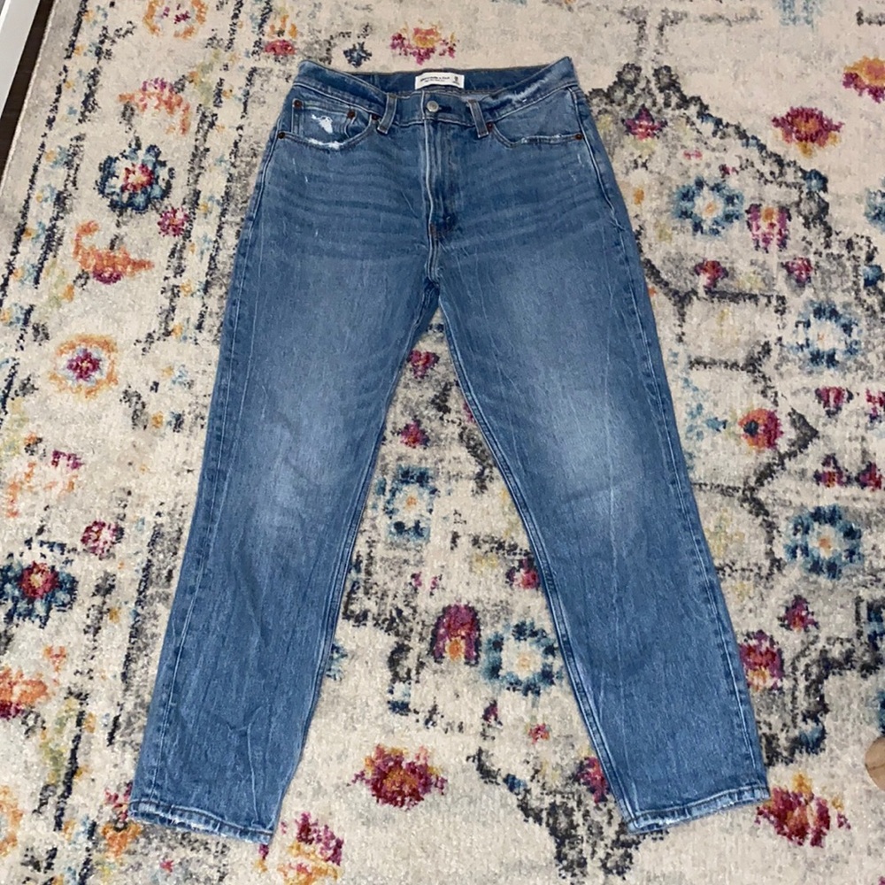 Abercrombie & Fitch boyfriend jeans